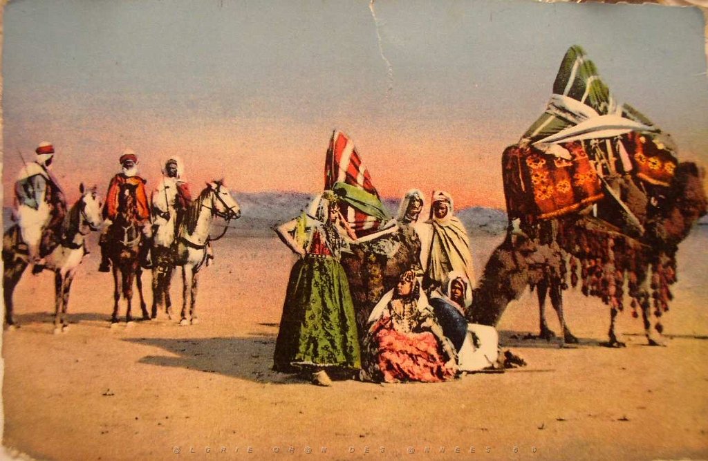 ORAN CARAVANE DANS LE SUD.JPG